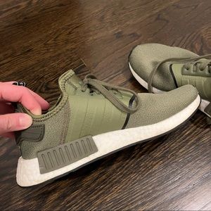 Womens Adidas rmd1 sneaker green